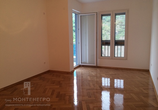 №321 Квартиры в Бечичи, 400 м до моря.